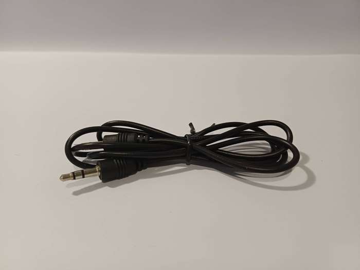 Portable Mini PA System (Model KG-006) with Microphone and MP3 Line-In