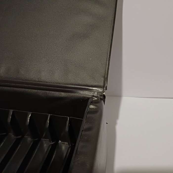 Audio cassette carry case in excellent condition.