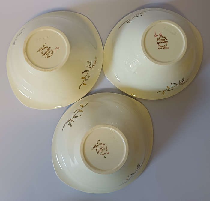 Vintage Wedgwood Tiger Lily soup cups with matching saucers (set of 3)