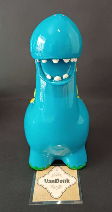 Dinosaur coin bank "piggybank"
