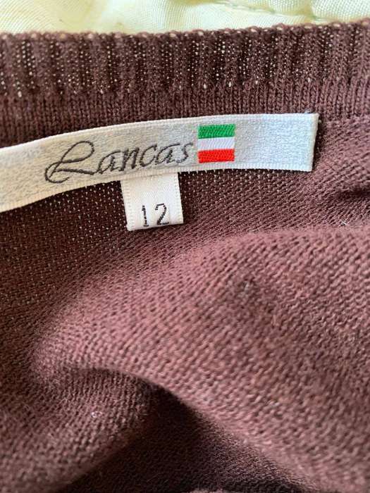 European-style knitwear Size 34/36 Color Dark Chocolate