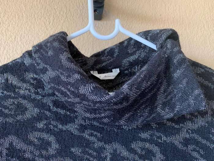 Vintage-Inspired Wide Collar Knit Sweater Size 36/38