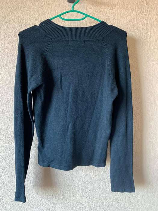 Contempo Casuals Black Knit Sweater  V-Neck with Sequin Detail Size M