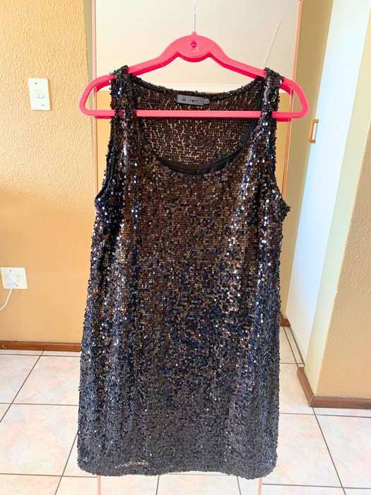 Glam Noir Sequin Mini Dress Size X/XXL