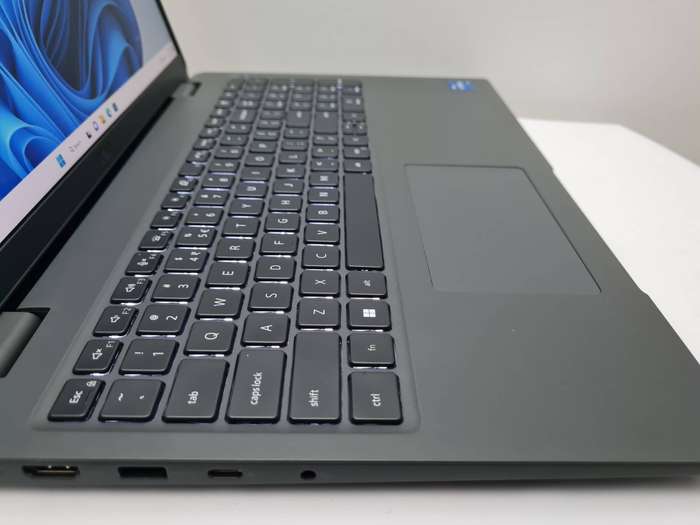 Dell Latitide - i5 13th gen - 16gb - 512gb