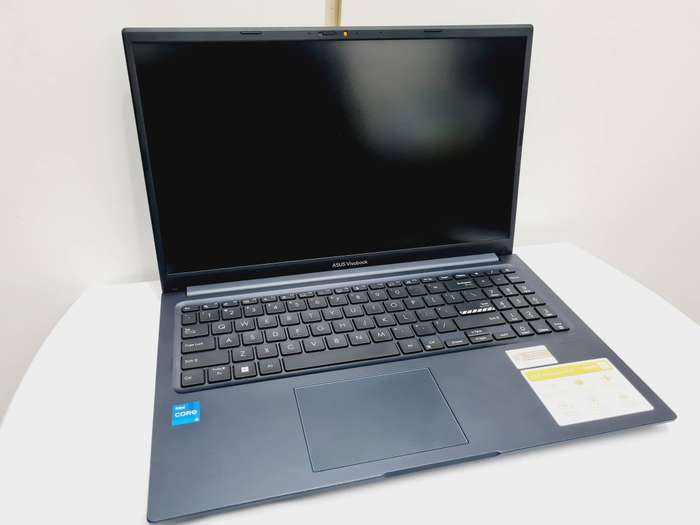 2024 Asus Vivobook - i5 13th gen - 16gb - 512gb