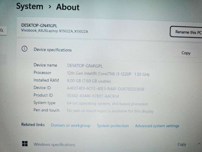 Asus VivoBook - i3 12th gen - 8gb - 512gb