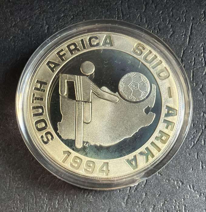 SILVER 1 OUNCE - 1994 Silver Proof R2 Soccer World Cup - Mintage 3210