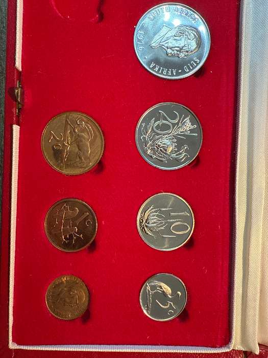 1976 Long proof set - no gold or silver R1 - as per pictures