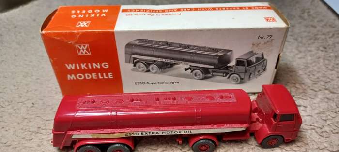 Wiking ESSO Super tank truck nr 79