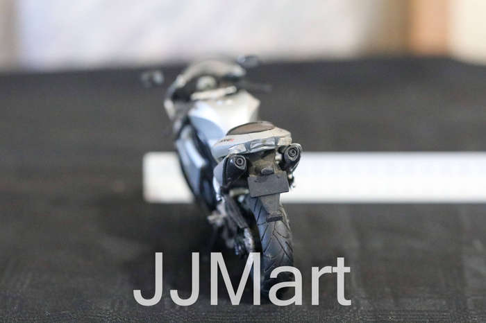 Kawasaki Ninja ZX-10R scale model