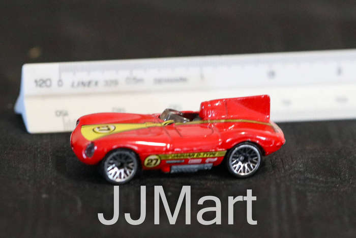 Mattel Hot Wheels - Jaguar D-Type
