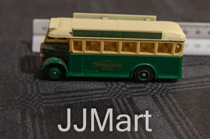 Lledo Regal Single Deck Bus, Maidstone & District, Darling Buds of Maidstone TV Series