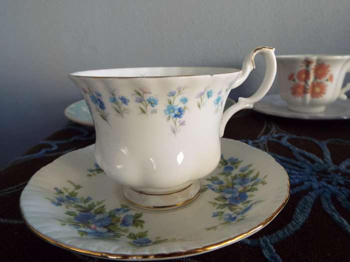 VINTAGE  lot