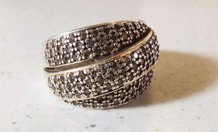 Vintage SILVER 925 RING  nice bling bling