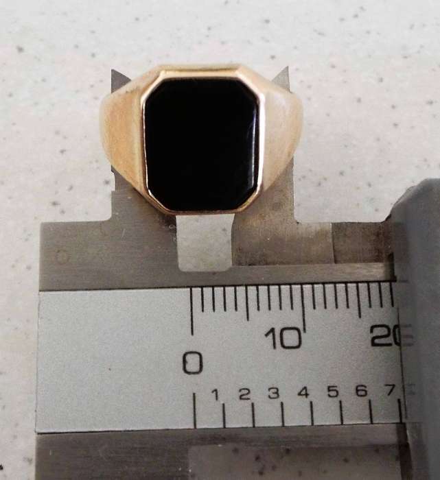 VINTAGE 9CT mens ring