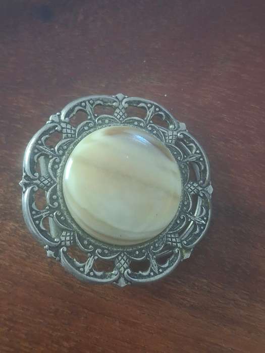 Vintage Boucher Cream Gemstone Cabochon Hat Pin / Scarf Clip / Brooch
