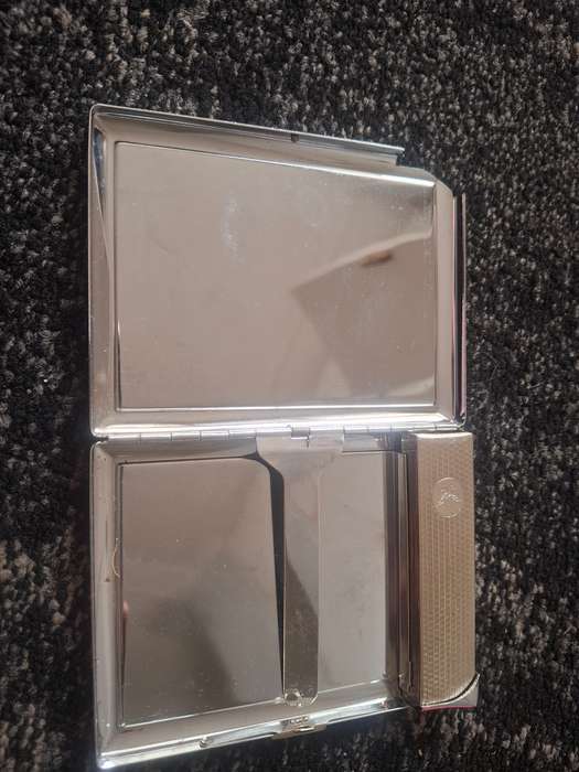 Pocket case - cigarette with working lighter
