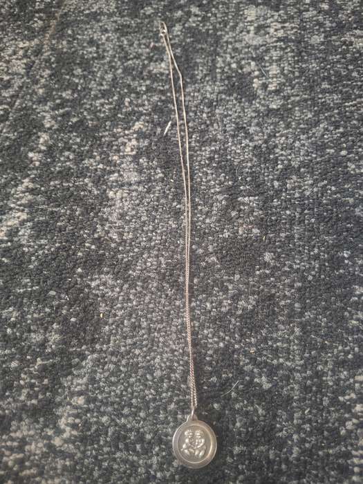 Sterling silver necklace with pendant