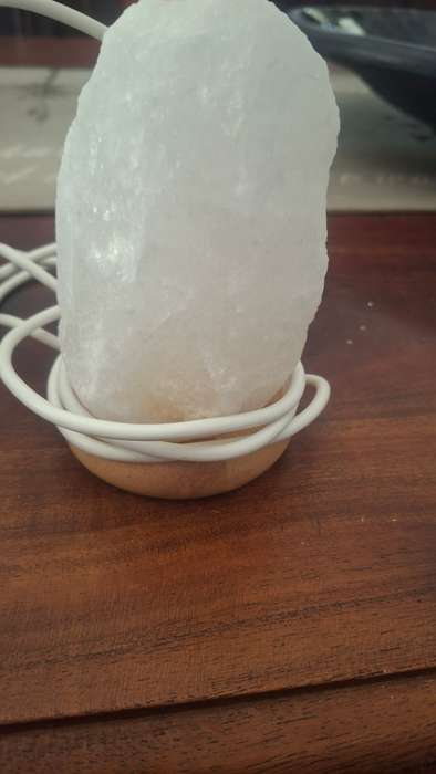 Himalaya salt lamp
