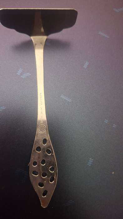 Vintage  baby food pusher