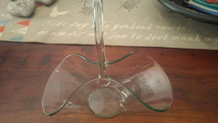 La mediterraner handmade glass bowl