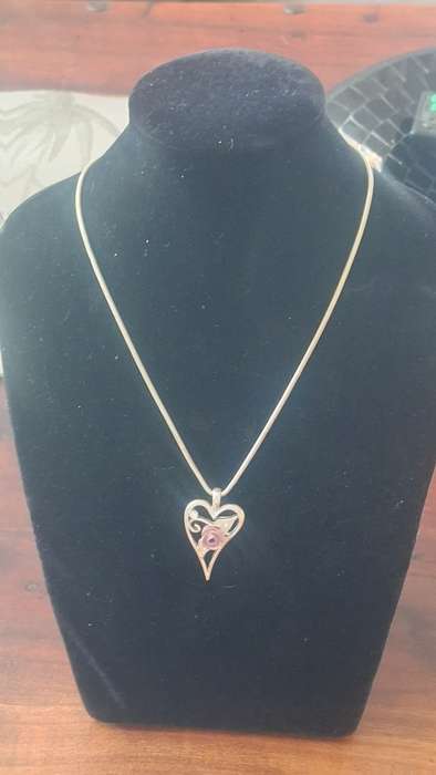 Sylvsmidja silver pendant with chain