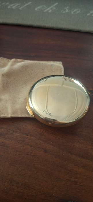 Vintage mirror compact
