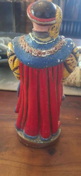 British Gothic Hand-Painted Tudor Royal King Henry VIII Figurine