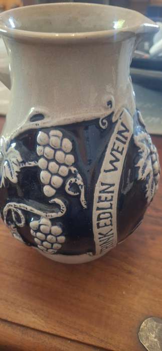 Vintage Stein German Pottery Trink Edlen Wein Aus Kuhlem Pitcher with Grapes