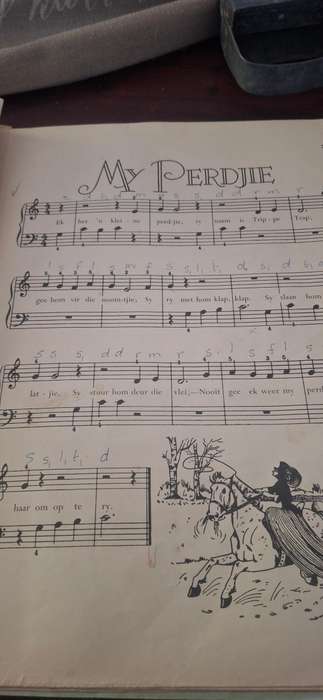 Walter Rolfe - Sheet Music. 'n Eerste Musiek boek vir die jonger geslag. 1931