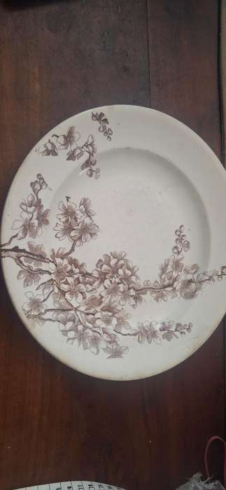 Peachblow vintage plate