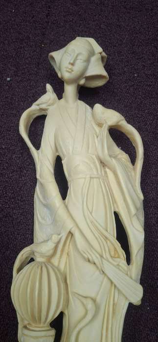 Closed LADY ORIENTAL - Intricately carved details COMPOSITE materials