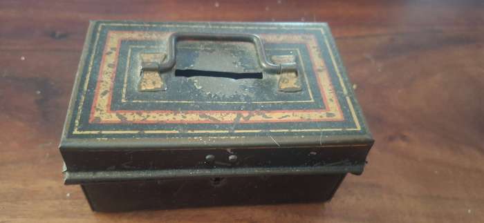 Little Antique Money Box: Vintage Metal Box/Rusty Box/Vintage Metal Container/Vintage Storage Tin