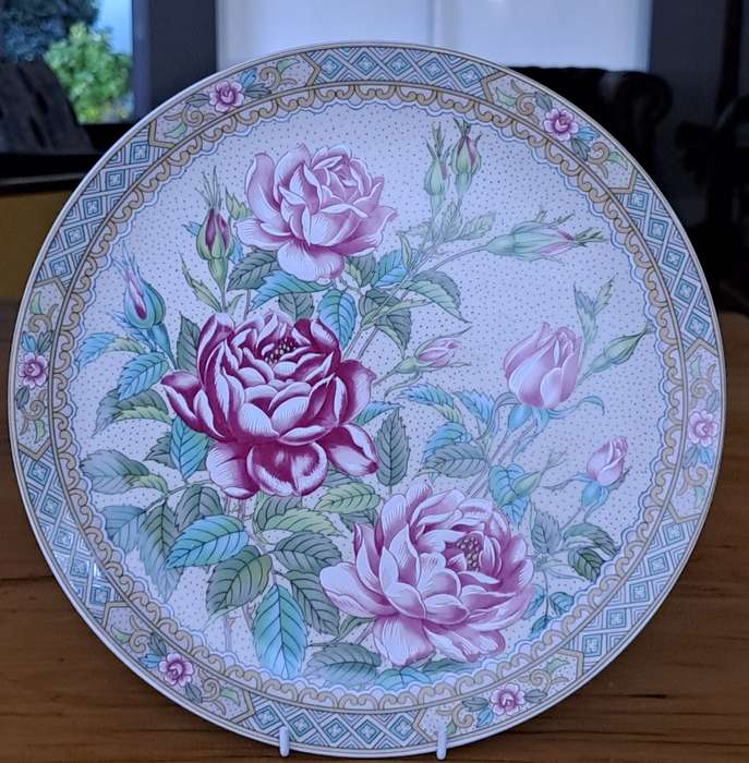 Imari Plate - 26 cm