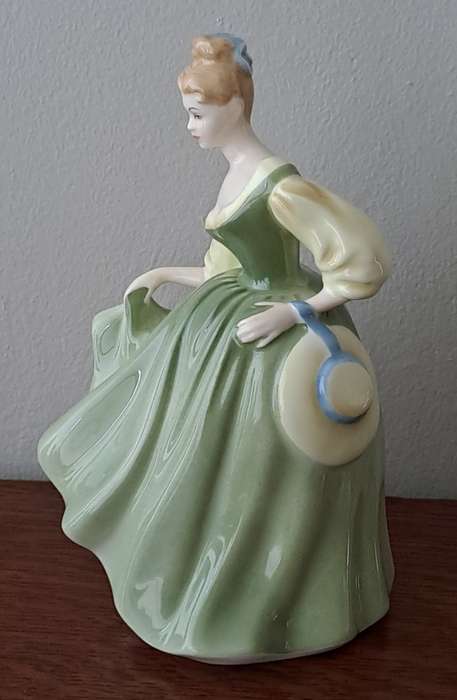 Royal Doulton Figurine 'My Fair Lady' HN2193