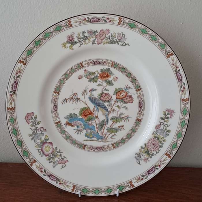 Wedgwood 'Kutani Crane' Plate