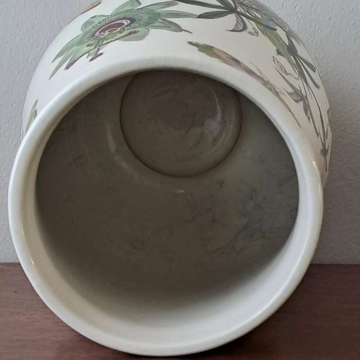 Portmeirion Botanic Garden Vase 'Blue Passion Flower' - LARGE (PRICE REDUCED)