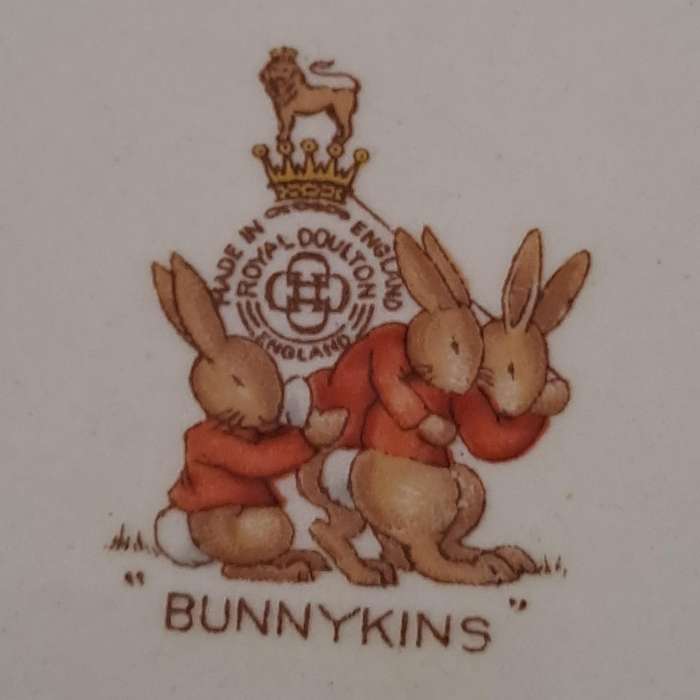 Bunnykins Large Porridge Bowl 'Picnic' - Signed by Barbara Vernon