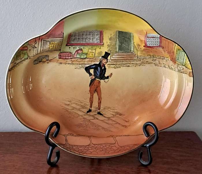 Royal Doulton Dickensware Shaped Bowl 'Alfred Jingle'