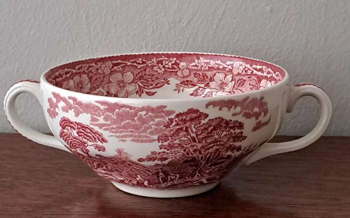 Enoch Wedgwood Tunstall 'Woodland' Soup Cups
