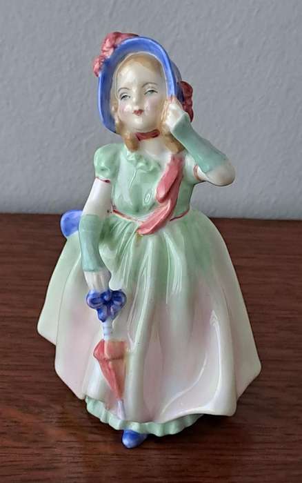 Royal Doulton 'Babie' HN1679