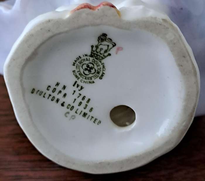 Royal Doulton 'Ivy' HN1768