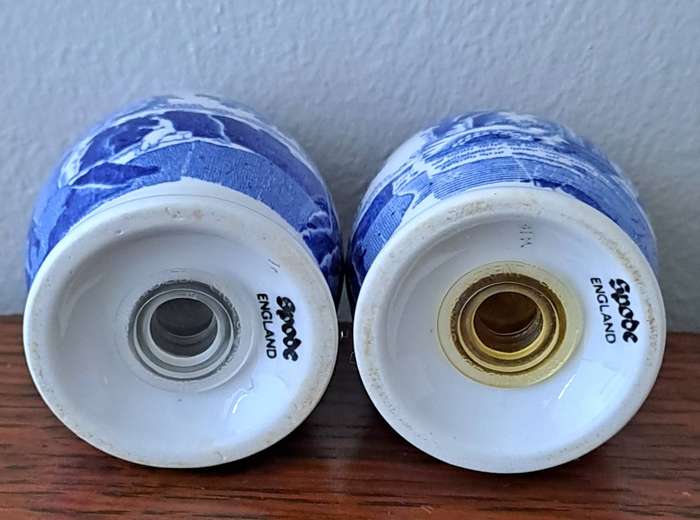 Spode Italian Salt and Pepper Set