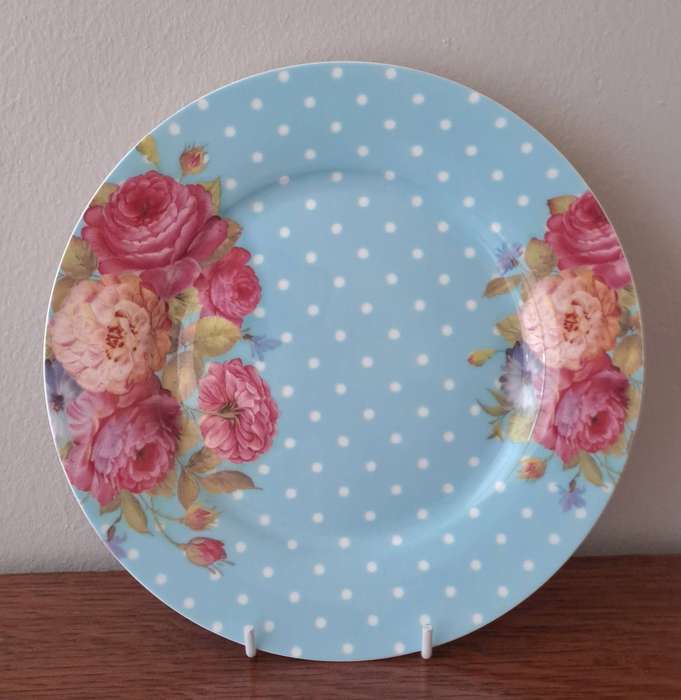 Maxwell Williams Plate 'Blooming Spots'