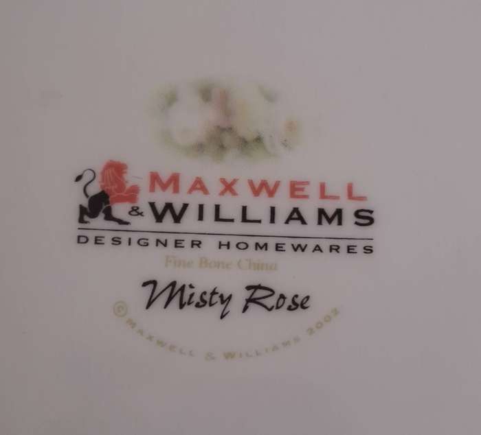 Maxwell Williams Teapot 'Misty Rose'