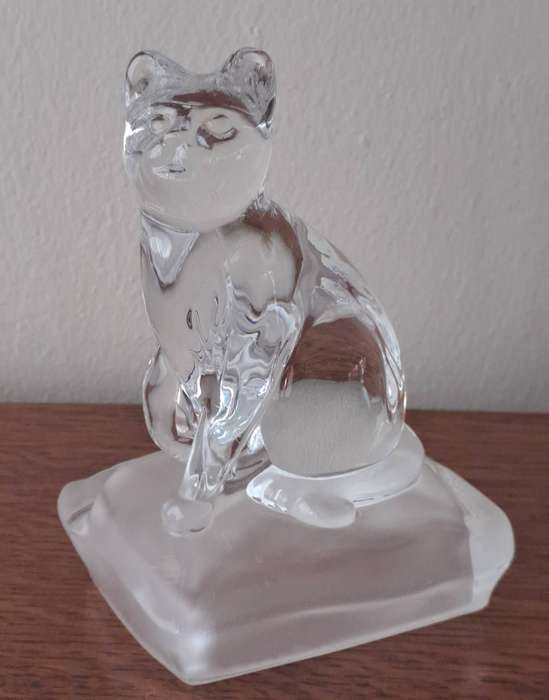 Cat Paperweight