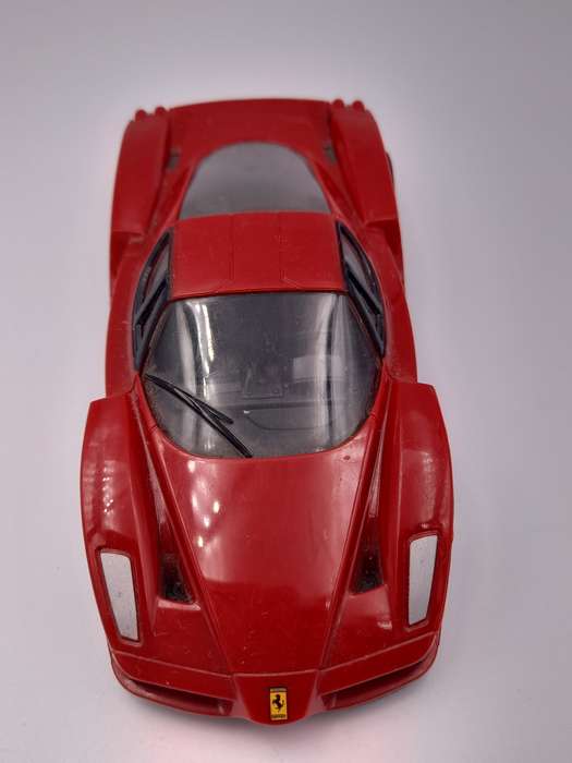 Enzo Ferrari scale 1:38 Shell V-Power