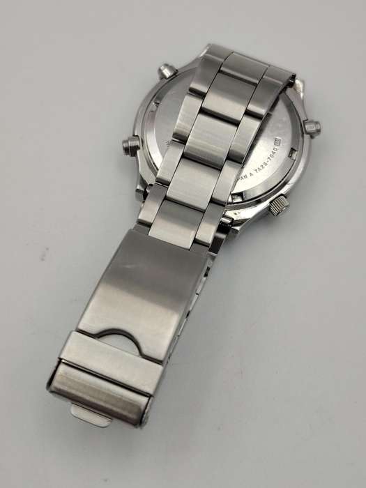 Seiko 7A28 7040 40mm ex crown