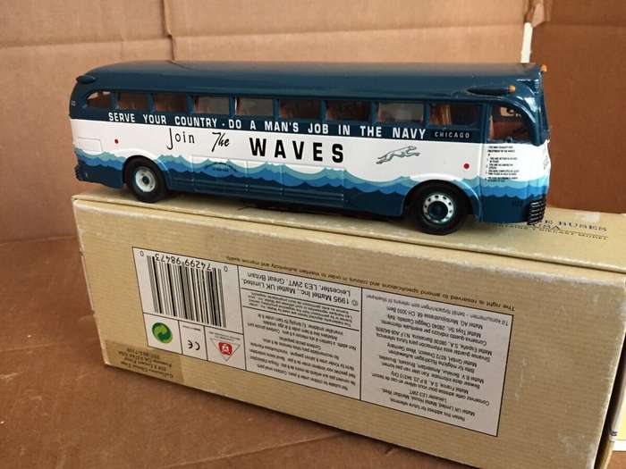 Yellow Coach 743 Join the Waves